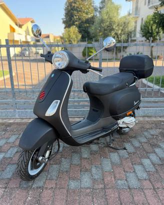 Vespa LX 50 2T Nera Opaca