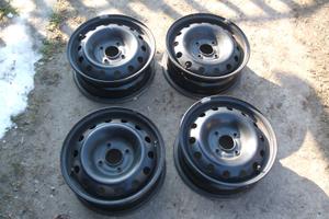 4 cerchi del 14 /4 fori per citroen /peugeot