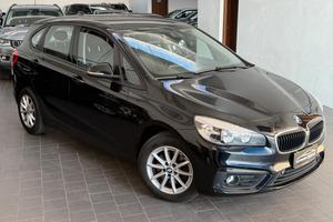 BMW 220i Active Tourer Advantage
