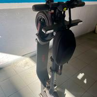 Monopattino e22e ninebot & accessori