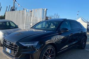Audi Q8 50 TDI 286 CV quattro tiptronic Sport