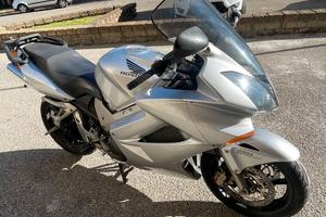 HONDA VFR 800 VTEC ABS super accessoriata