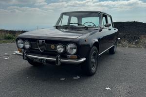 Alfa Romeo 1750 berlina
