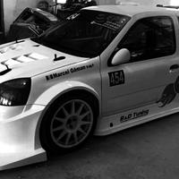 Kit allargamenti in vetroresina Renault Clio Rs 
