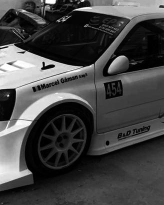 Kit allargamenti in vetroresina Renault Clio Rs 