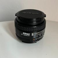 Nikon AF Nikkor 28mm 1:2.8