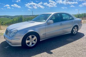 Mercedes E 270