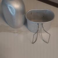 Gavetta con borraccia