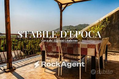 Appartamento di 247 m² con più di 5 locali a Cava 