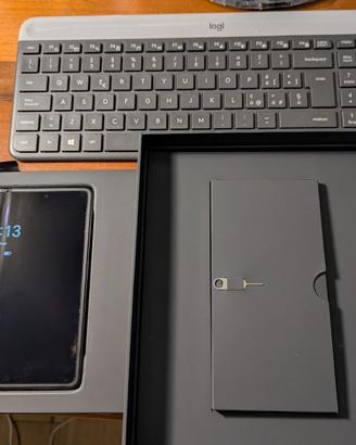 HONOR MAGIC V3