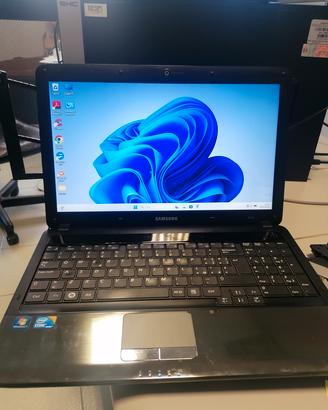 Notebook Samsung i3, ssd, Windows 11 