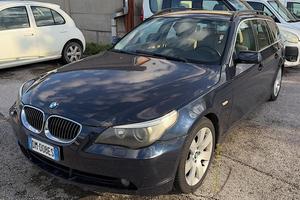 BMW 530 xd Touring Futura c/pelle