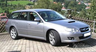 Parabrezza Subaru Legacy 4 serie da 2003 a 2009