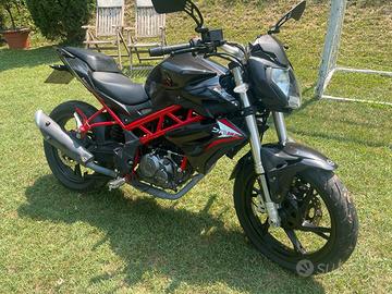 Benelli 125 bn