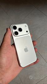 iPhone 17 Pro 256 GB garanzia apple 2027