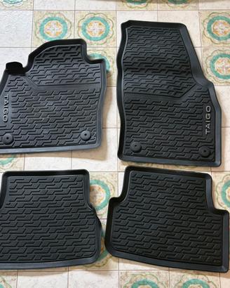 Set tappetini gomma volkswagen taigo
