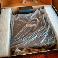 subwoofer Sotto sedile auto , pre amplificato 150 