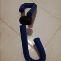 ATREZZO GINNICO DA PALESTRA PER COSCIE GLUTEI.