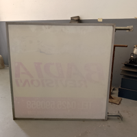 Pannello luminoso/ insegna