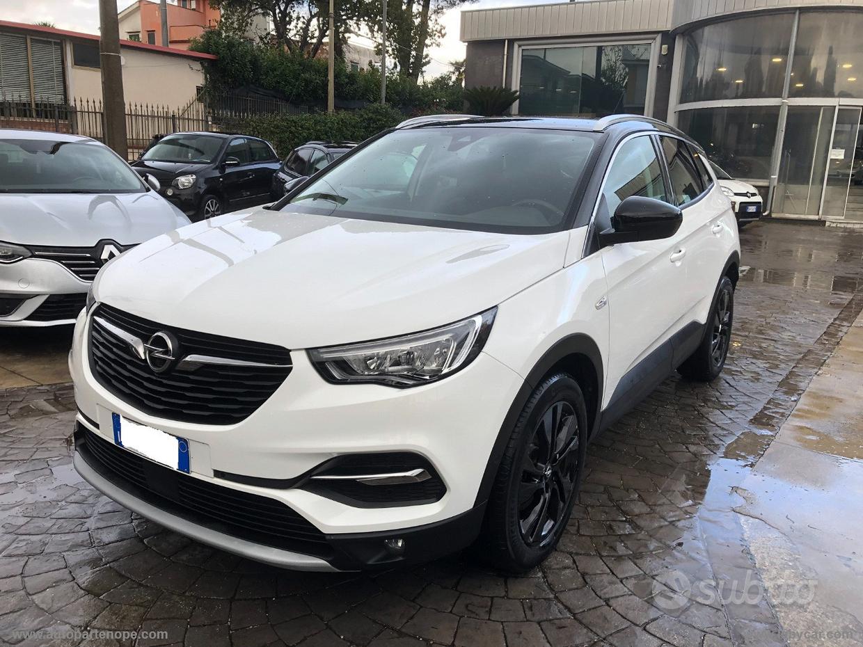 Opel Grandland 1ª serie