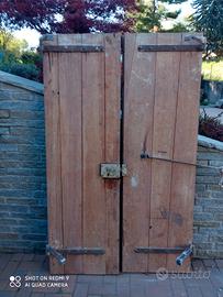 porte in legno massello per cantina 