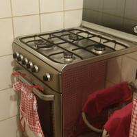 cucina con forno a gas