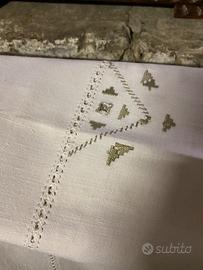 tovaglia in puro lino ricamata