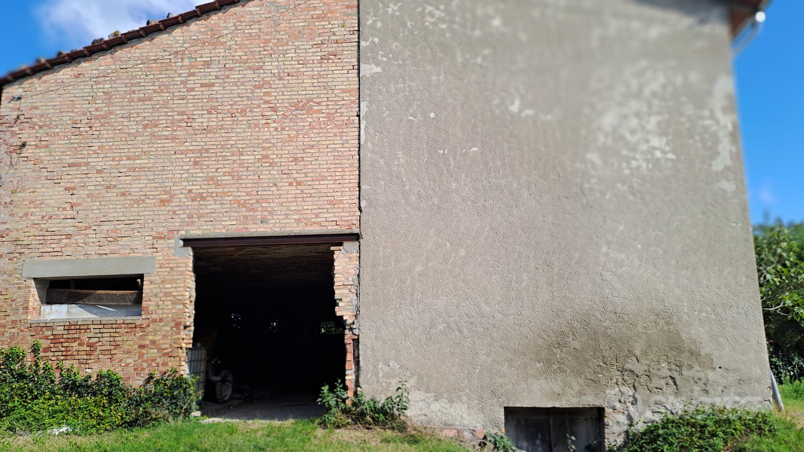 Rustico con terreno - Vista 2