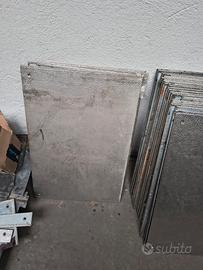 arredo pavimento in alluminio 