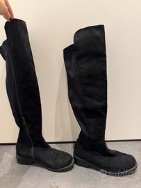 Stivali alti neri in simil camoscio