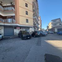 NEGOZIO A MARANO DI NAPOLI