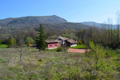 VILLA SINGOLA A TAGLIACOZZO