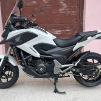 Honda NC750X DCT -2015-