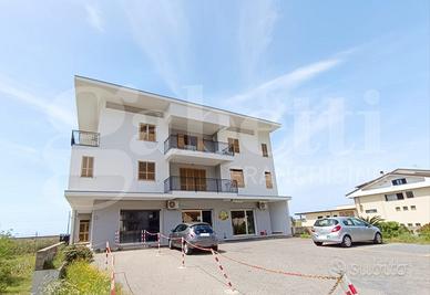 Negozio Amantea [Cod. rif 3231520VCG]