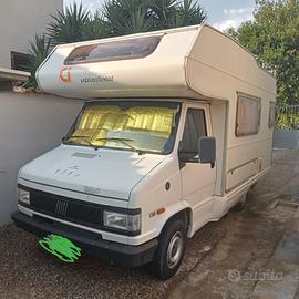 camper mansardato 5posti letto 