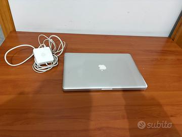 Macbook Pro 15” A1286 funzionante+ caricatore