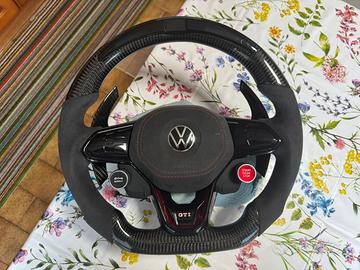 VOLANTE SPORTIVO VW GOLF 8 in CARBONIO EALCANTARA