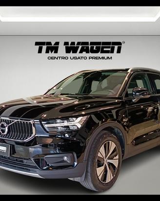 VOLVO XC40 (2017-->) - XC40 T3 Geartronic Momentum