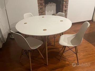 Tavolo IKEA DOCKSTA e 4 Sedie LEIFARNE