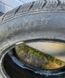 Pneumatici invernali  215/55 R 17 