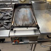 Griglia a pietra lavica Lotus