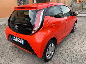 Toyota Aygo 1,0 VVT-I 69Cv 5p x--wave MMT 