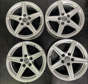 CERCHI IN LEGA ORIGINALI AUDI R16
