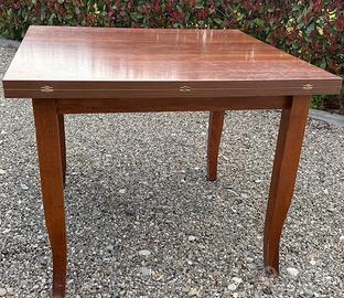 Tavolo Classico Allungabile