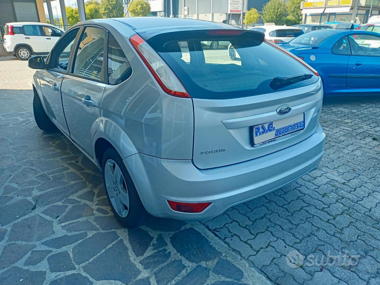 Ford Focus 2008 photo 2