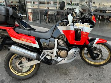 Honda Africa Twin 750