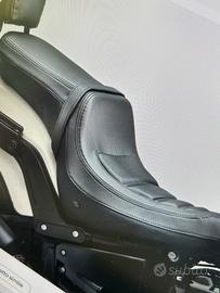 Sella doppia harley davidson Fat Bob114