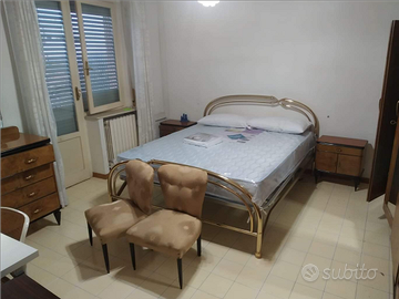 Camera matrimoniale per studenti