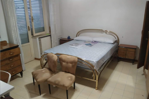 Camera matrimoniale per studenti