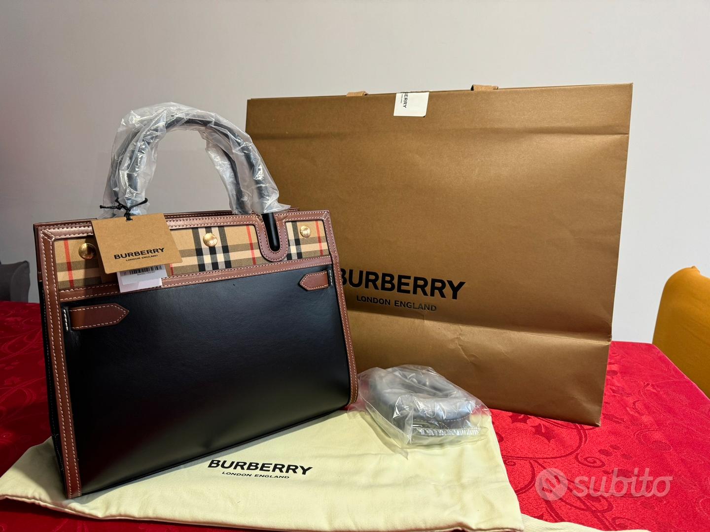 Borsa BURBERRY Abbigliamento e Accessori In vendita a Pavia